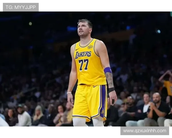 原创东契奇正式宣布喜得二女儿奥利维亚，最快周一复出迎战76人